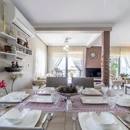 Family House Apartment