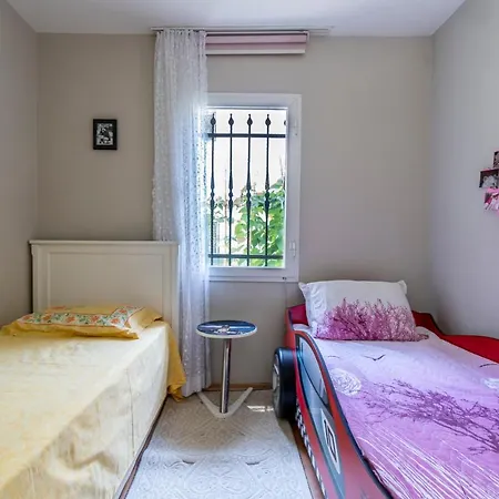 Family House Αλικαρνασσός